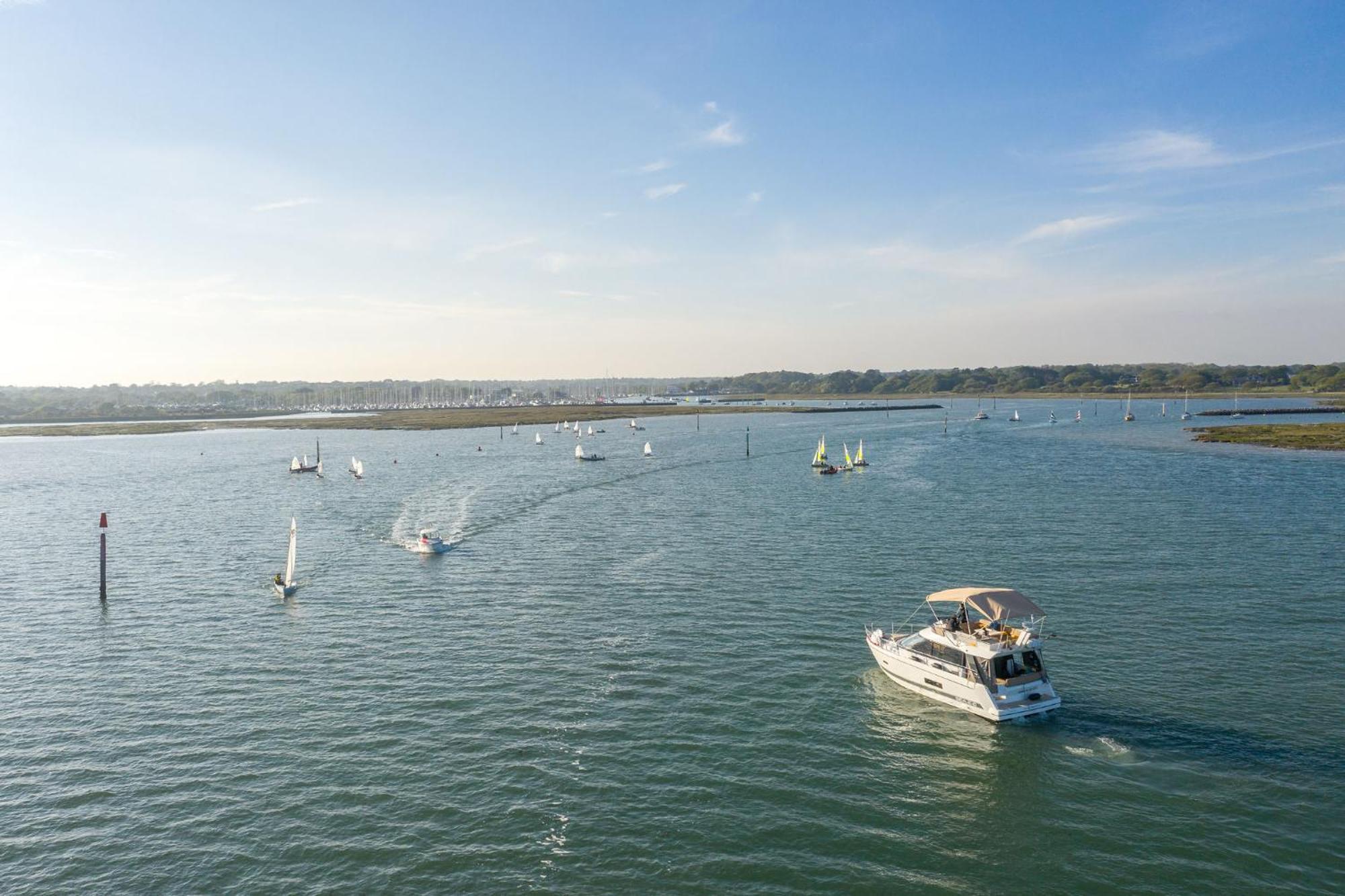 2Br Heated Yacht, Lymington Centre, Beautiful View Hotel Exterior foto